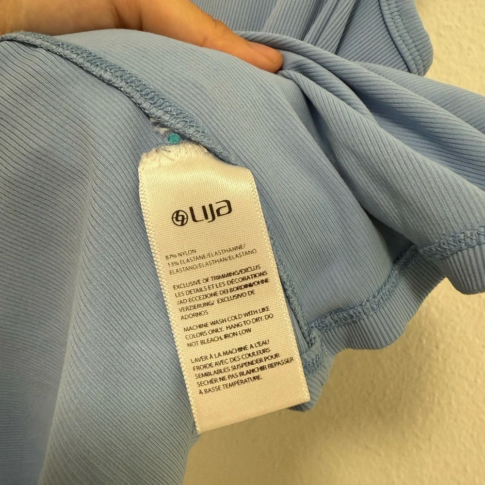 Lija Light Blue Tank Top Size Small - Picture 5 of 5
